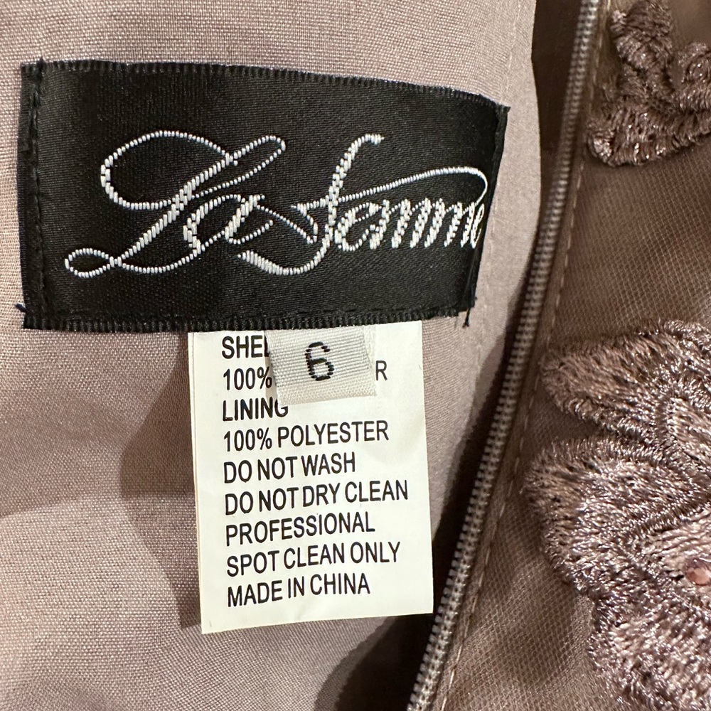 La Femme Floral Embroidery Chiffon Column Gown Dress 29235 Dark Mauve in 6 NWOT - Picture 5 of 7